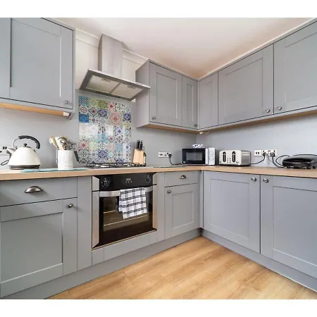Spacious Private Parking Newquay *