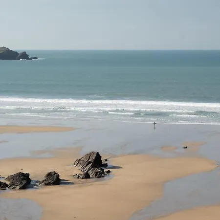 Spacious Private Parking Newquay *